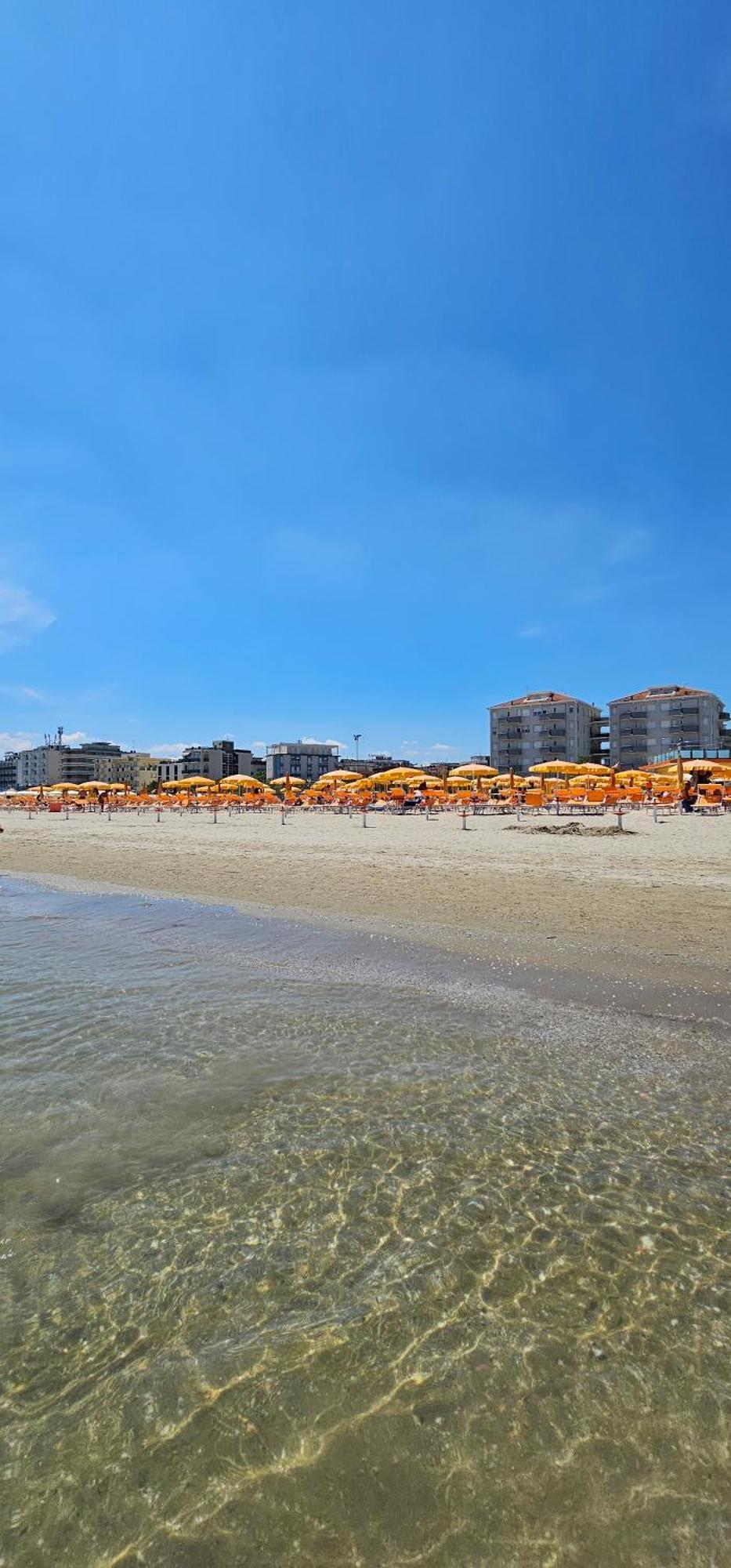 Hotel Sara*** Cesenatico Exterior photo